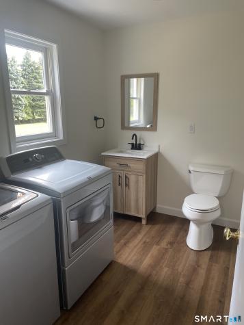 10 Menna Road Ansonia CT 06401