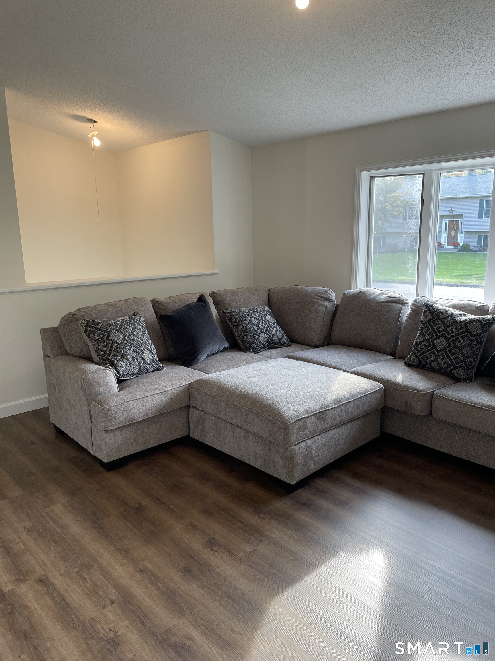 10 Menna Road Ansonia CT 06401
