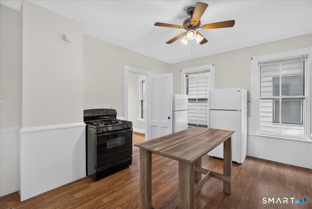 28 Edwards Street New Haven CT 06511
