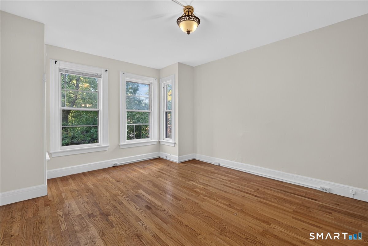 28 Edwards Street New Haven CT 06511