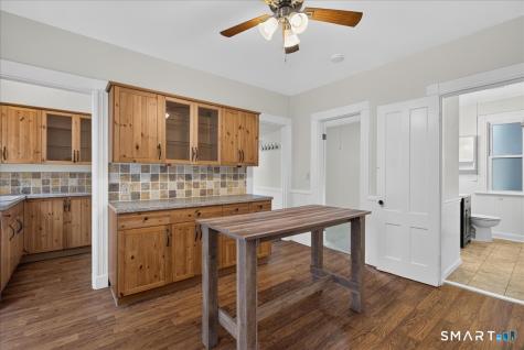 28 Edwards Street New Haven CT 06511