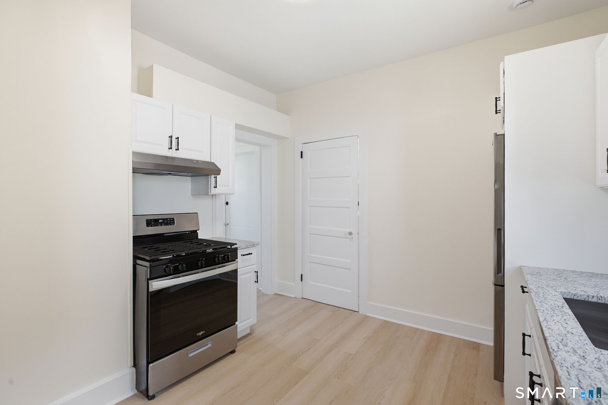 84 Sherwood Place Greenwich CT 06830