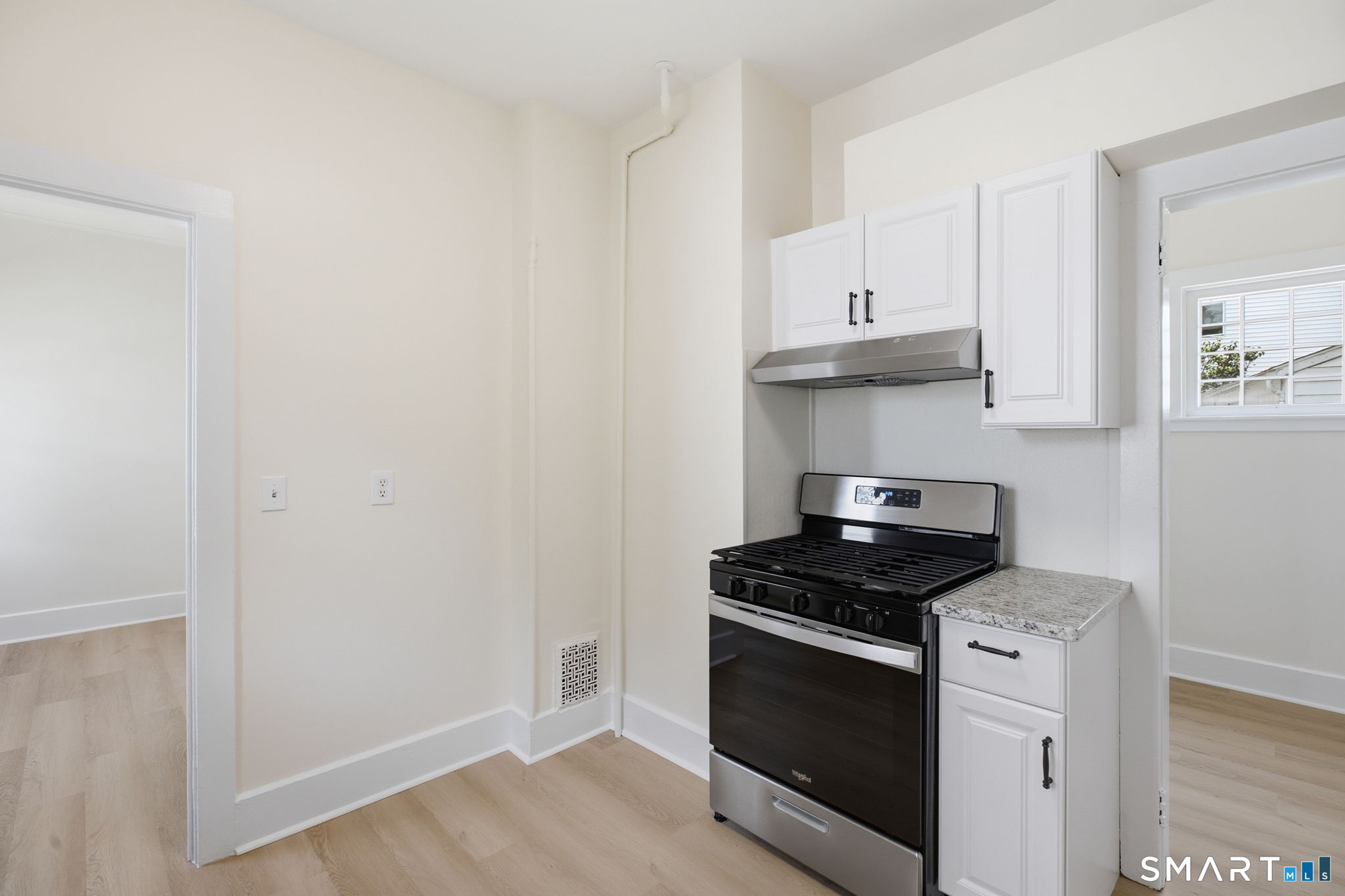 84 Sherwood Place Greenwich CT 06830