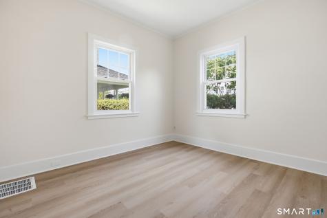 84 Sherwood Place Greenwich CT 06830