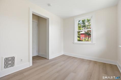 84 Sherwood Place Greenwich CT 06830