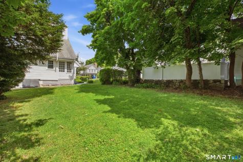 84 Sherwood Place Greenwich CT 06830
