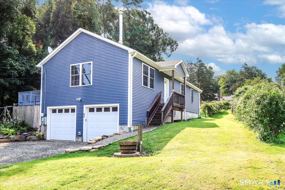 62 Taagan Point Road Danbury CT 06811