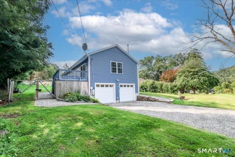 62 Taagan Point Road Danbury CT 06811