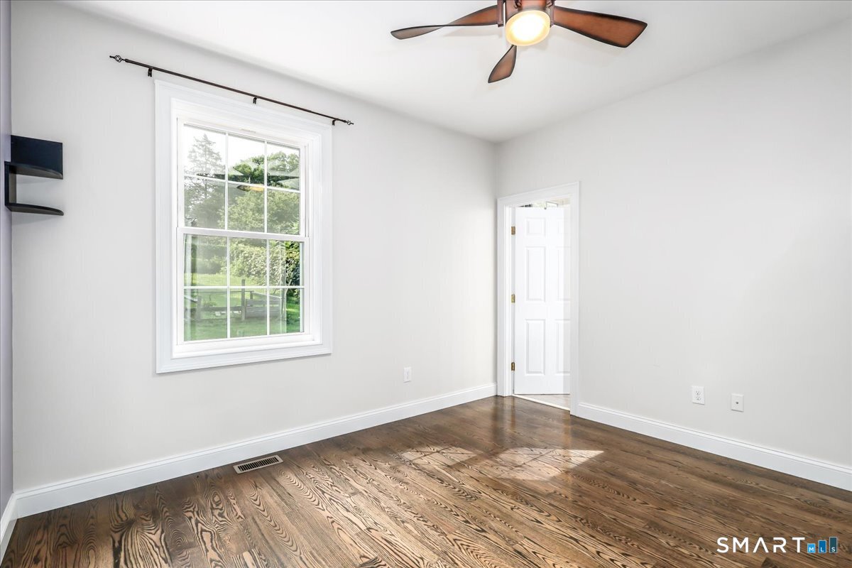 62 Taagan Point Road Danbury CT 06811