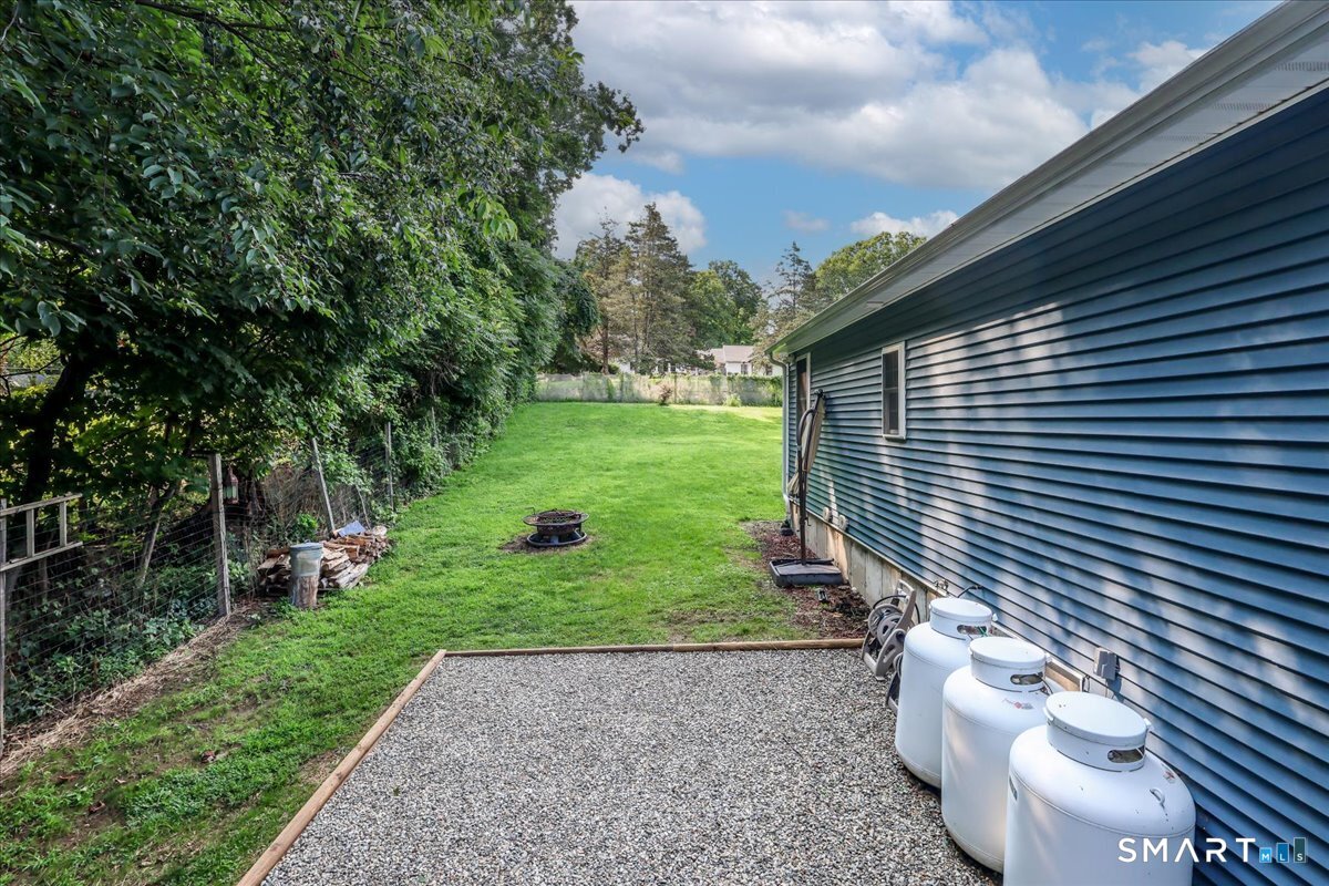 62 Taagan Point Road Danbury CT 06811