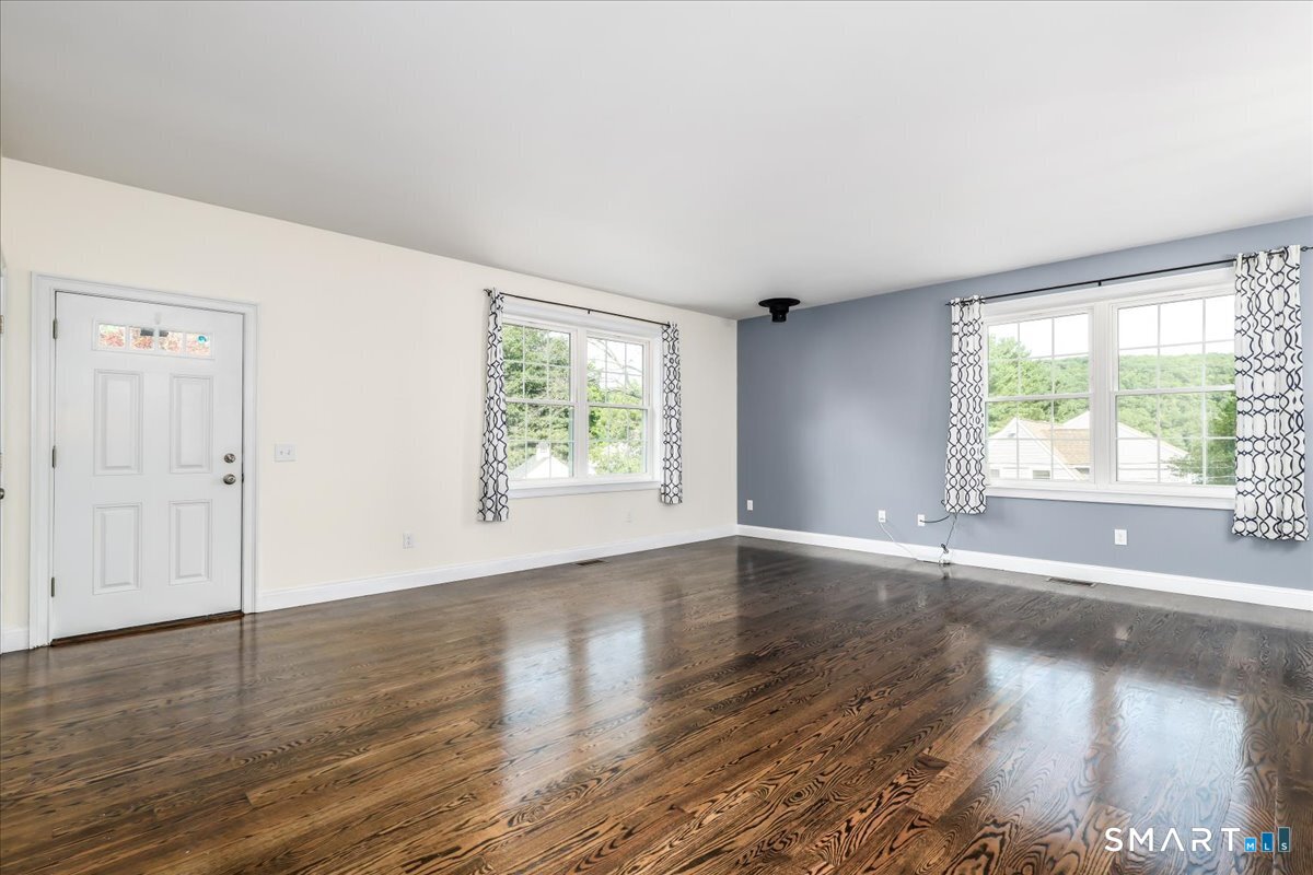 62 Taagan Point Road Danbury CT 06811