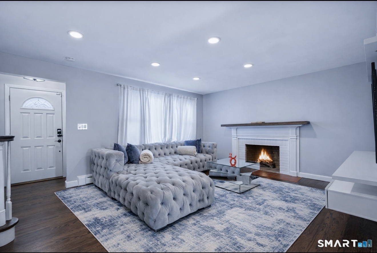 457 Summit Street Bridgeport CT 06606