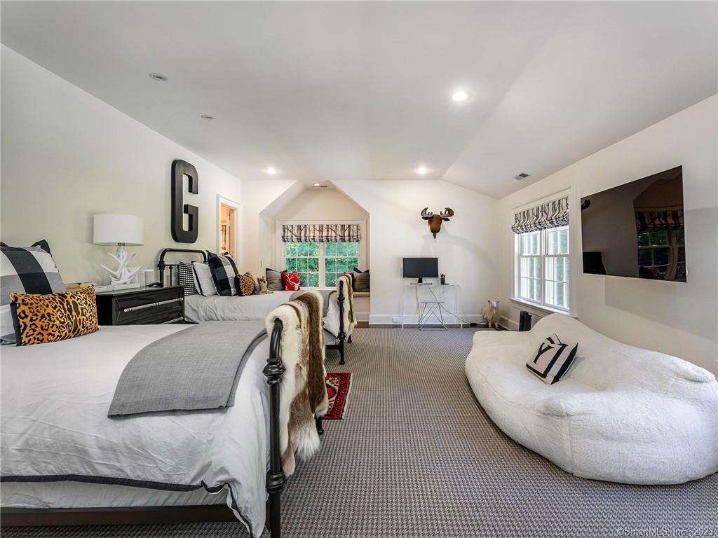 43 Horse Heaven Road Washington CT 06793