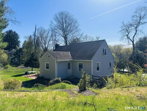 37 Weed Street New Canaan CT 06840
