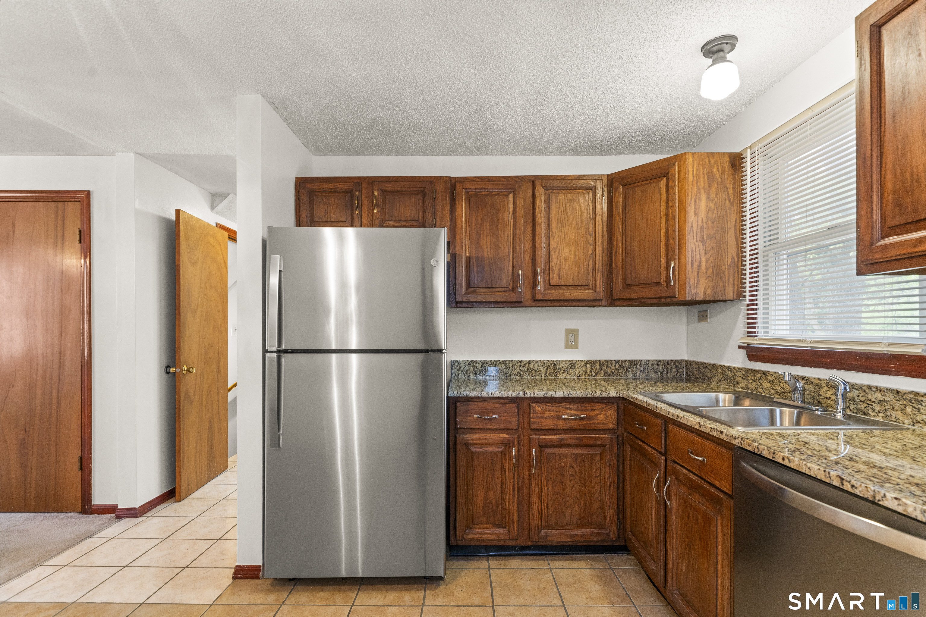 209 Pine Ln Extension Windsor CT 06095