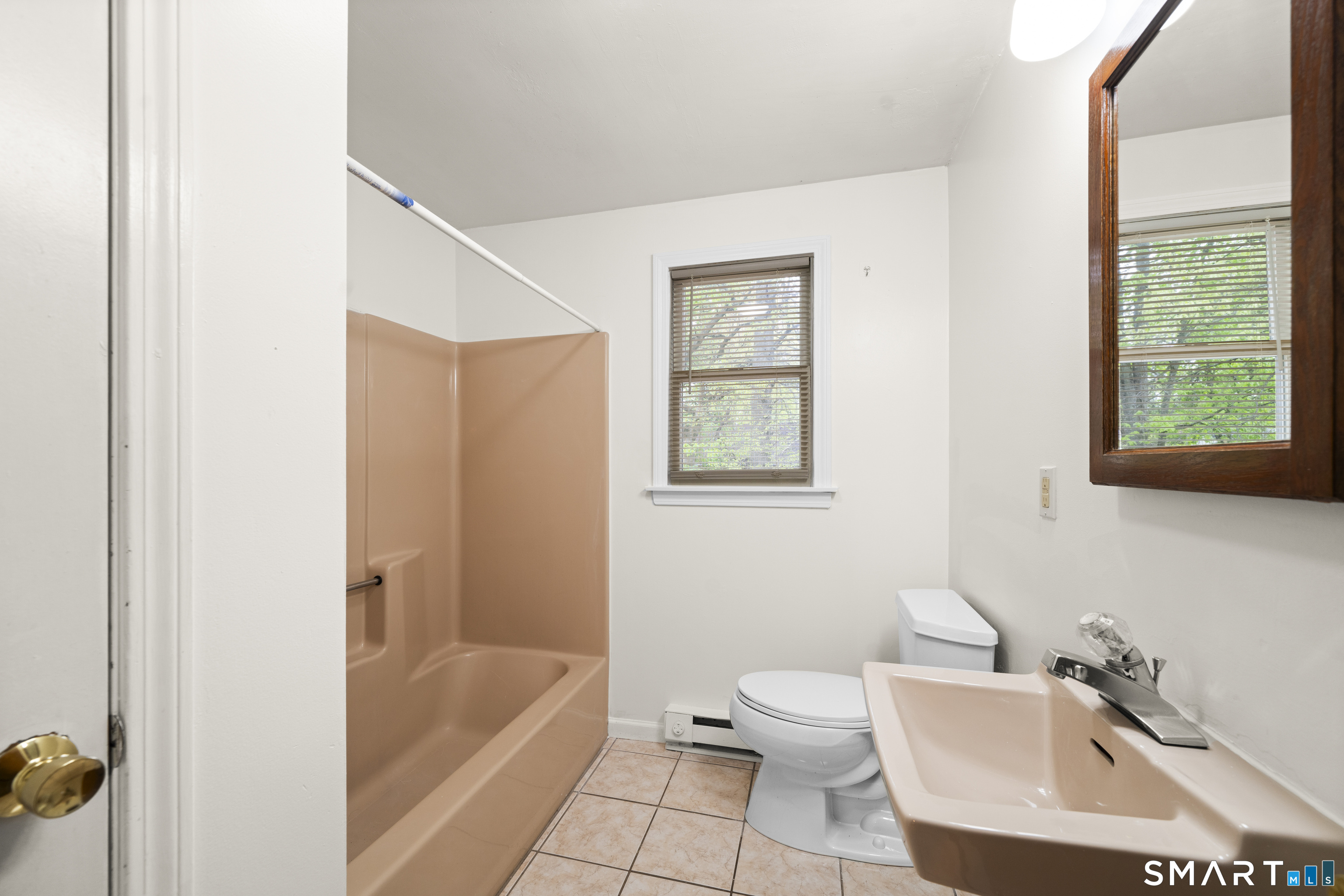 209 Pine Ln Extension Windsor CT 06095
