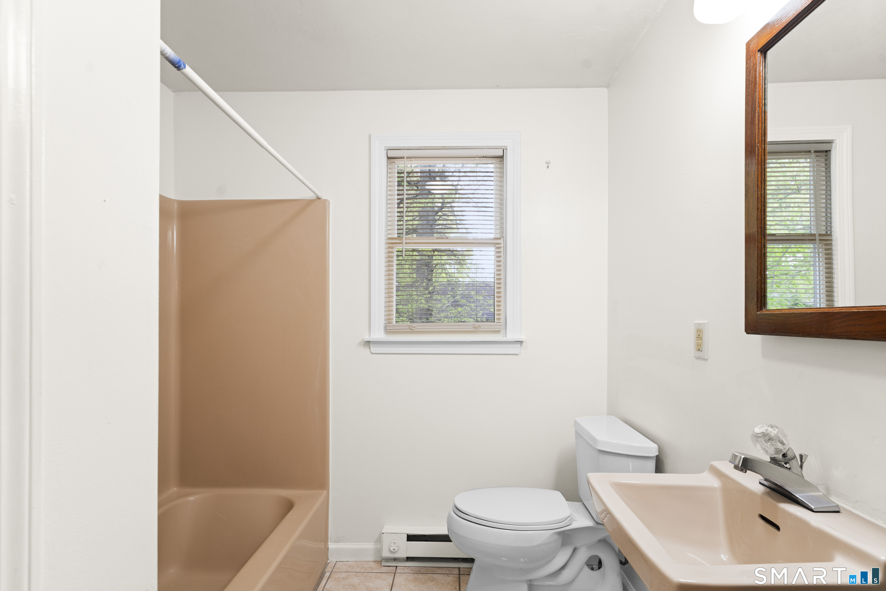 209 Pine Ln Extension Windsor CT 06095