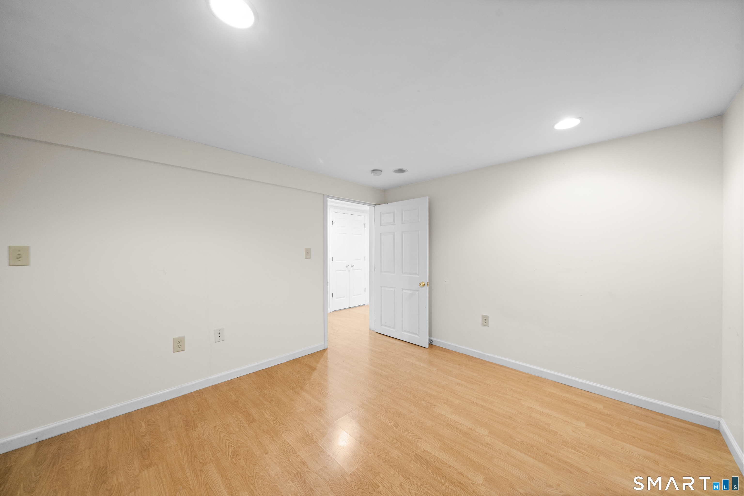 209 Pine Ln Extension Windsor CT 06095