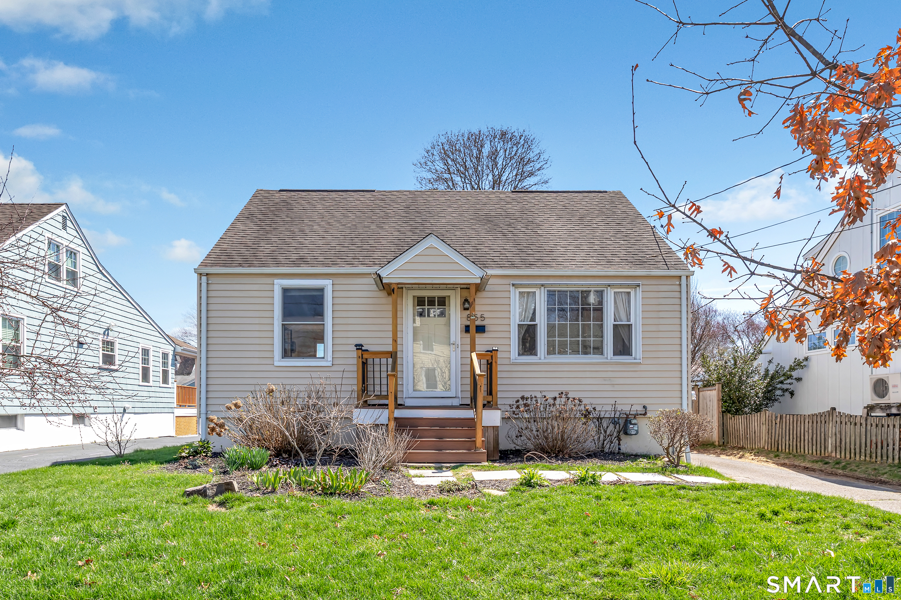 855 Riverside Drive Fairfield CT 06824