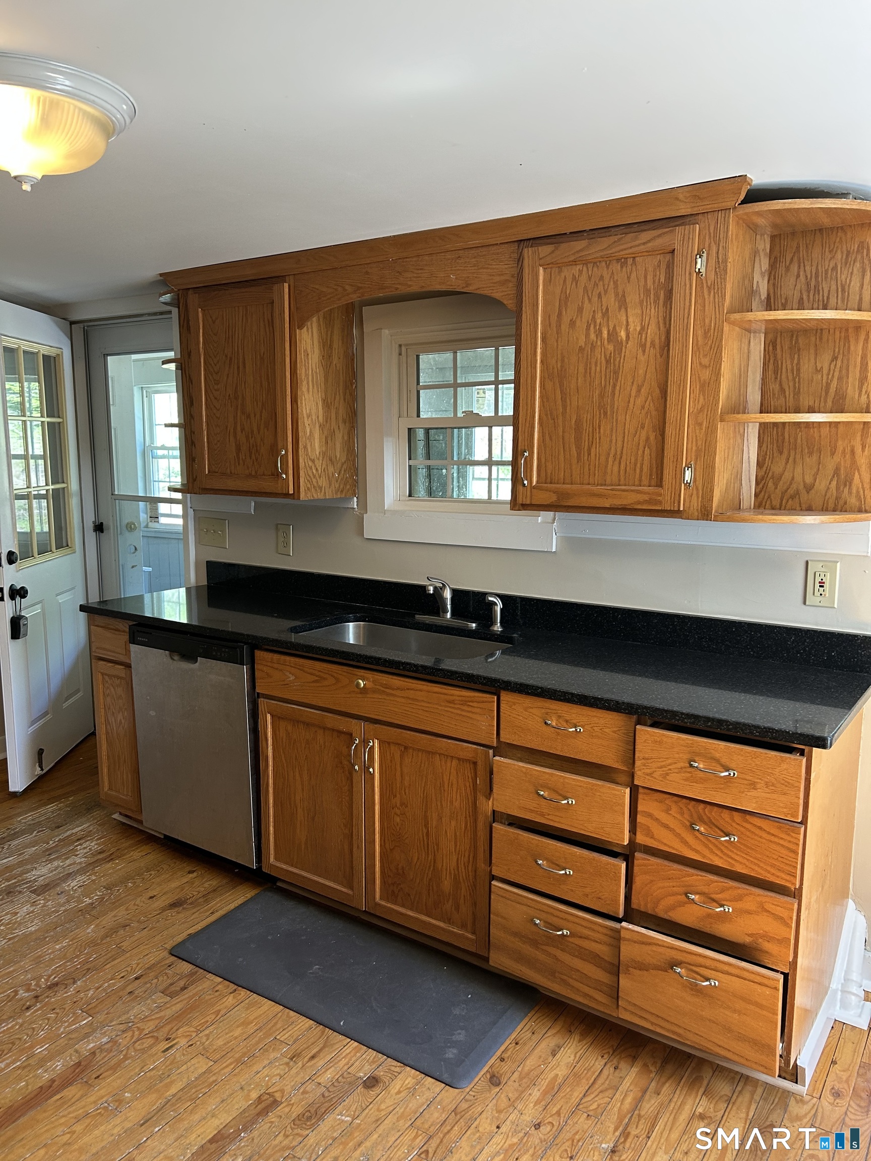 4 Weekeepeemee Road Woodbury CT 06798
