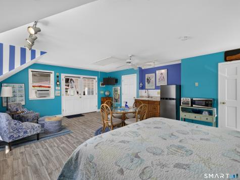 427 Noank Road Groton CT 06355