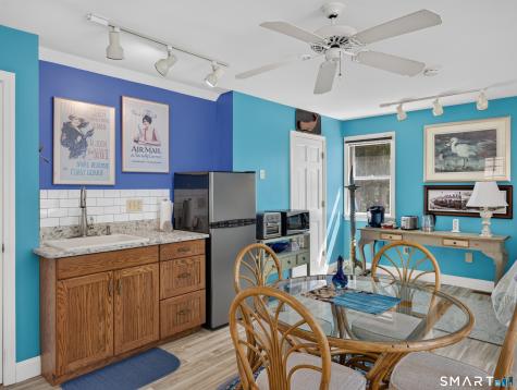 427 Noank Road Groton CT 06355