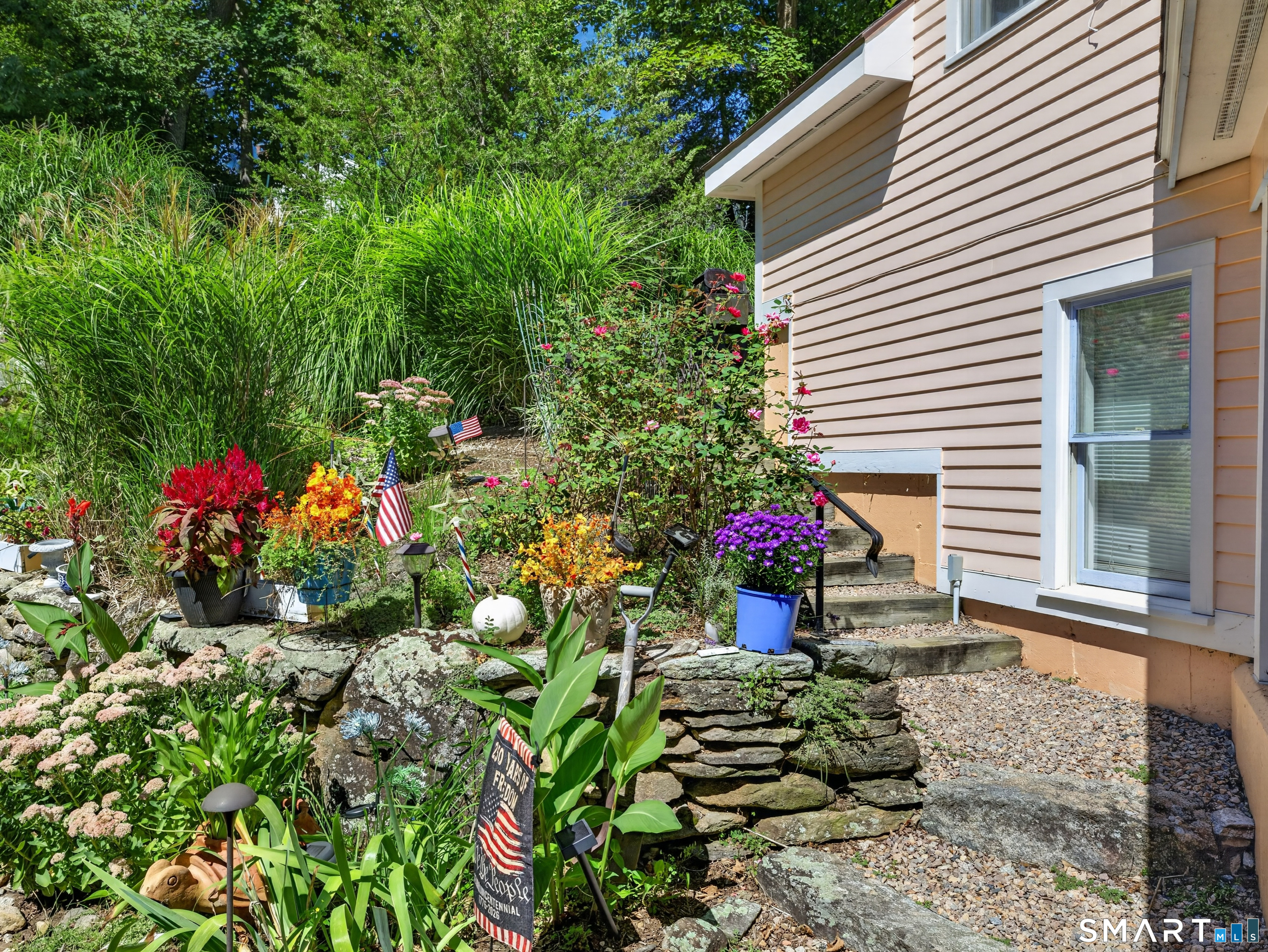 427 Noank Road Groton CT 06355