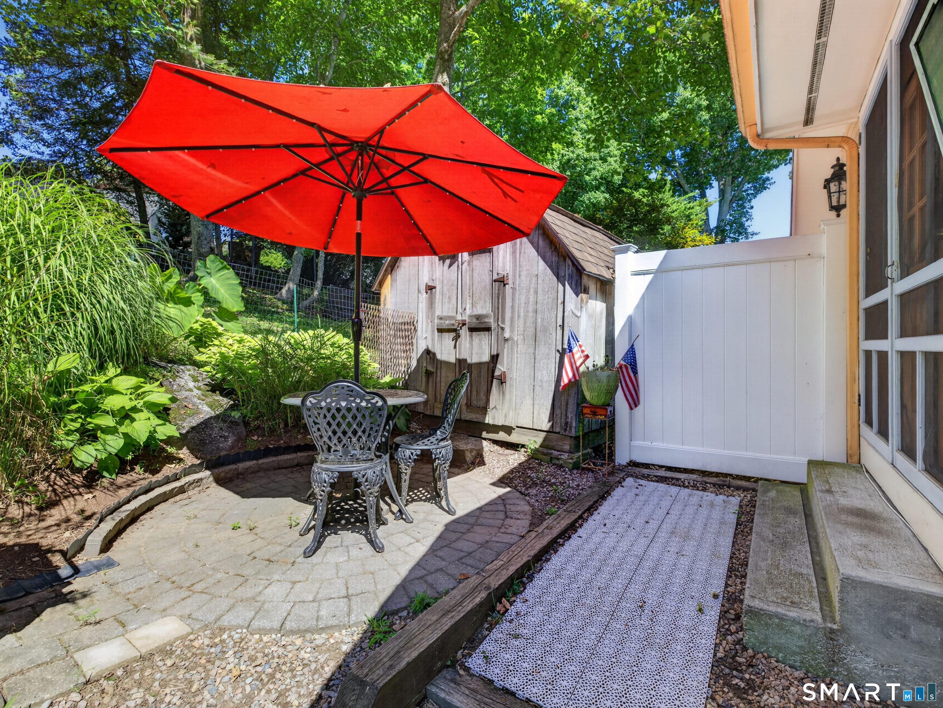 427 Noank Road Groton CT 06355