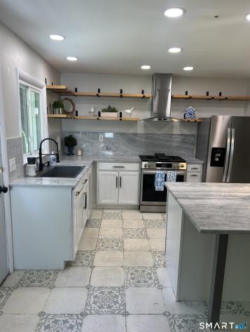 99 Lyman Road West Hartford CT 06117