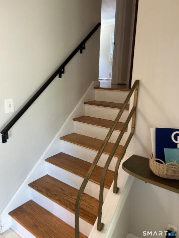 99 Lyman Road West Hartford CT 06117