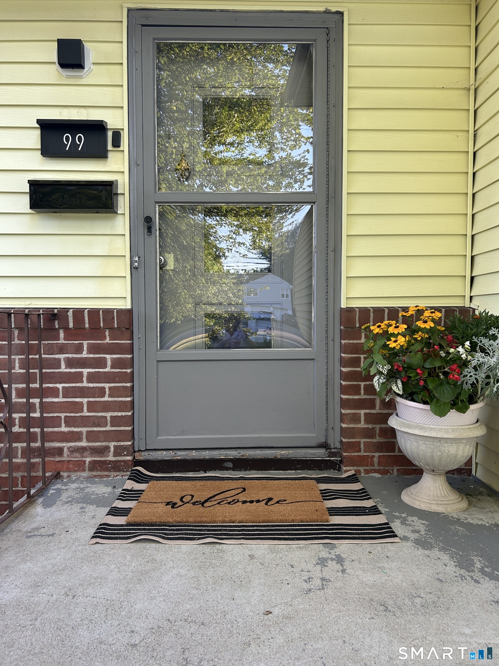 99 Lyman Road West Hartford CT 06117