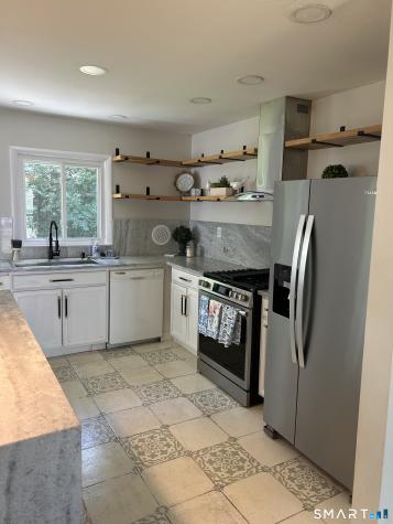 99 Lyman Road West Hartford CT 06117