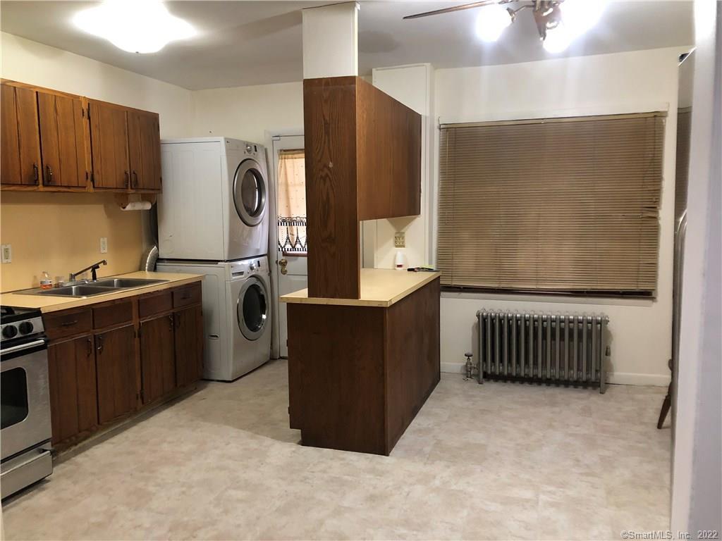 206 Wood Street Waterbury CT 06704