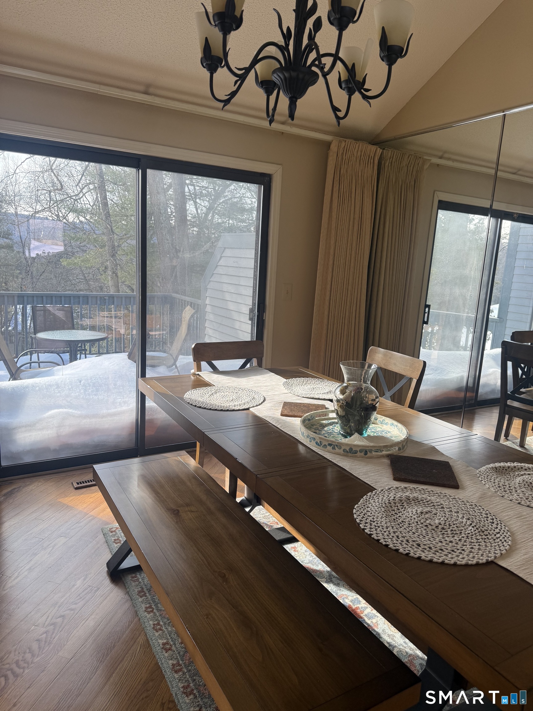 8 Crossroads Lane Avon CT 06001