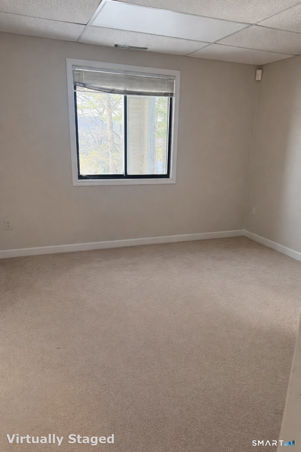 8 Crossroads Lane Avon CT 06001