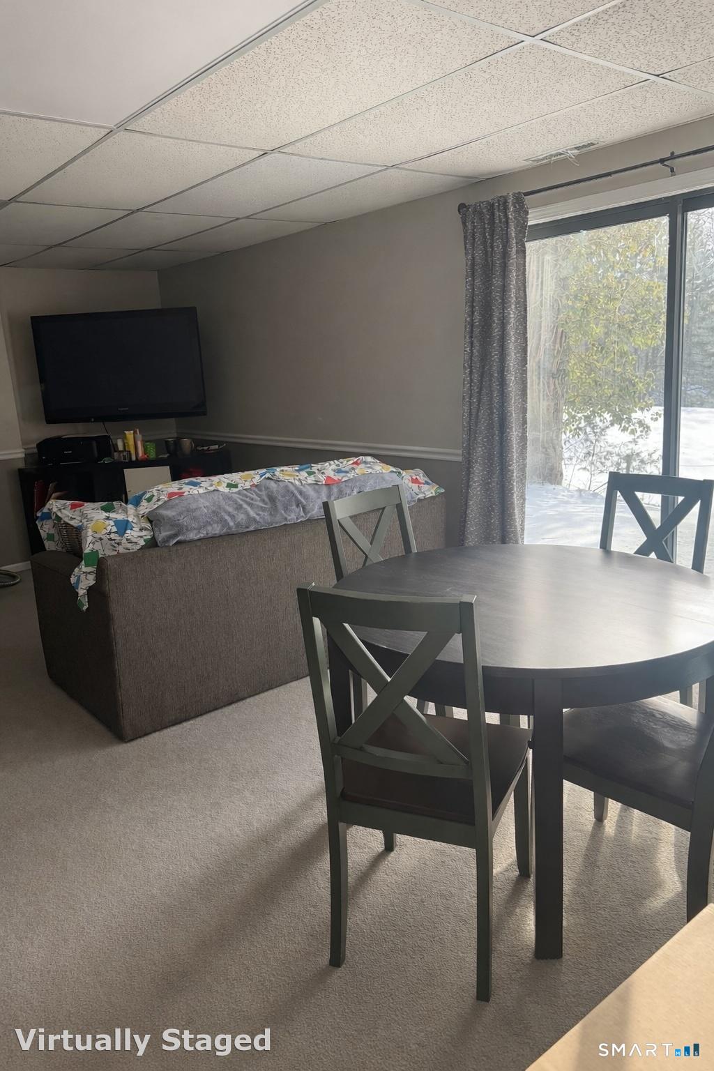 8 Crossroads Lane Avon CT 06001