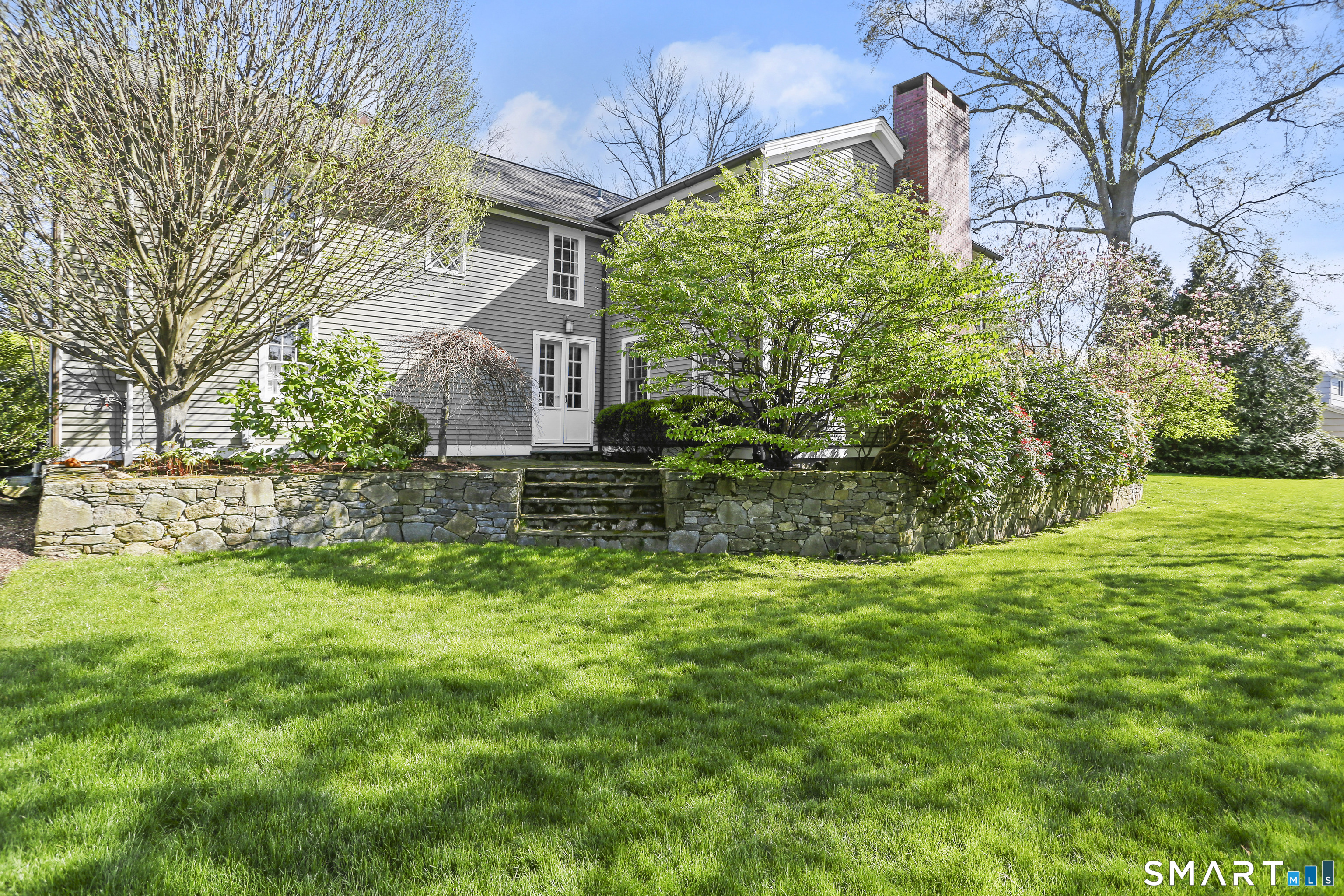 1005 Old Post Road Fairfield CT 06824