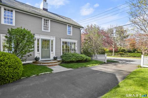 1005 Old Post Road Fairfield CT 06824
