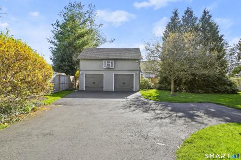 1005 Old Post Road Fairfield CT 06824