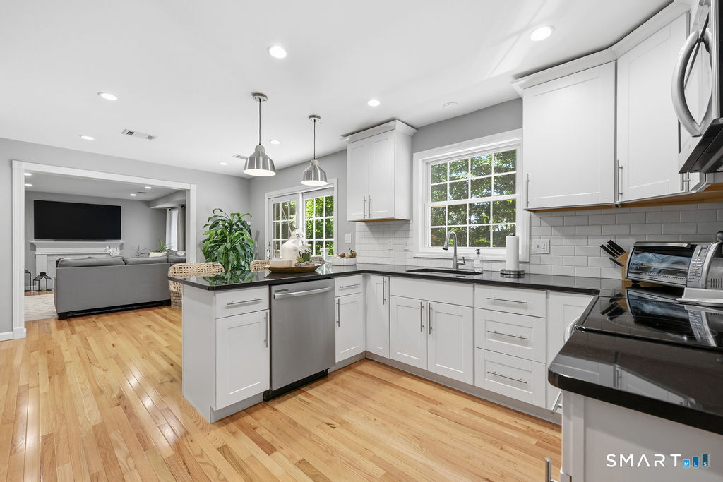 281 Cameron Drive Bristol CT 06010