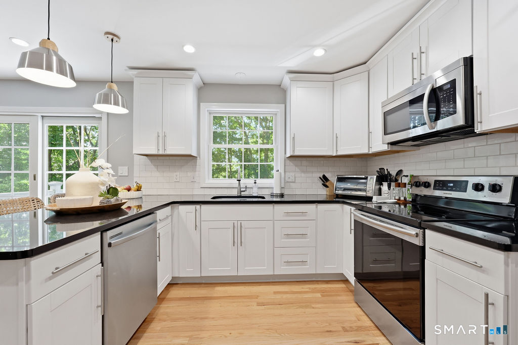 281 Cameron Drive Bristol CT 06010