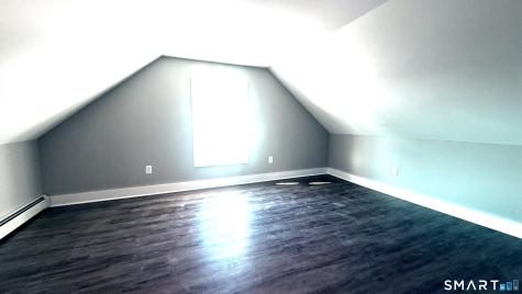 105 Willetts Avenue New London CT 06320