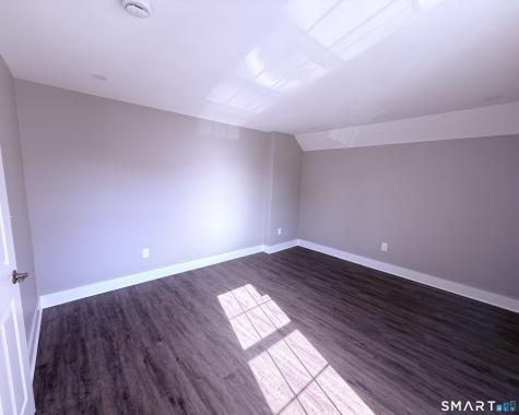 105 Willetts Avenue New London CT 06320