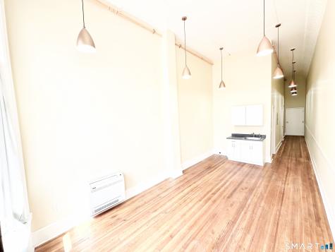 105 Bank Street Waterbury CT 06702