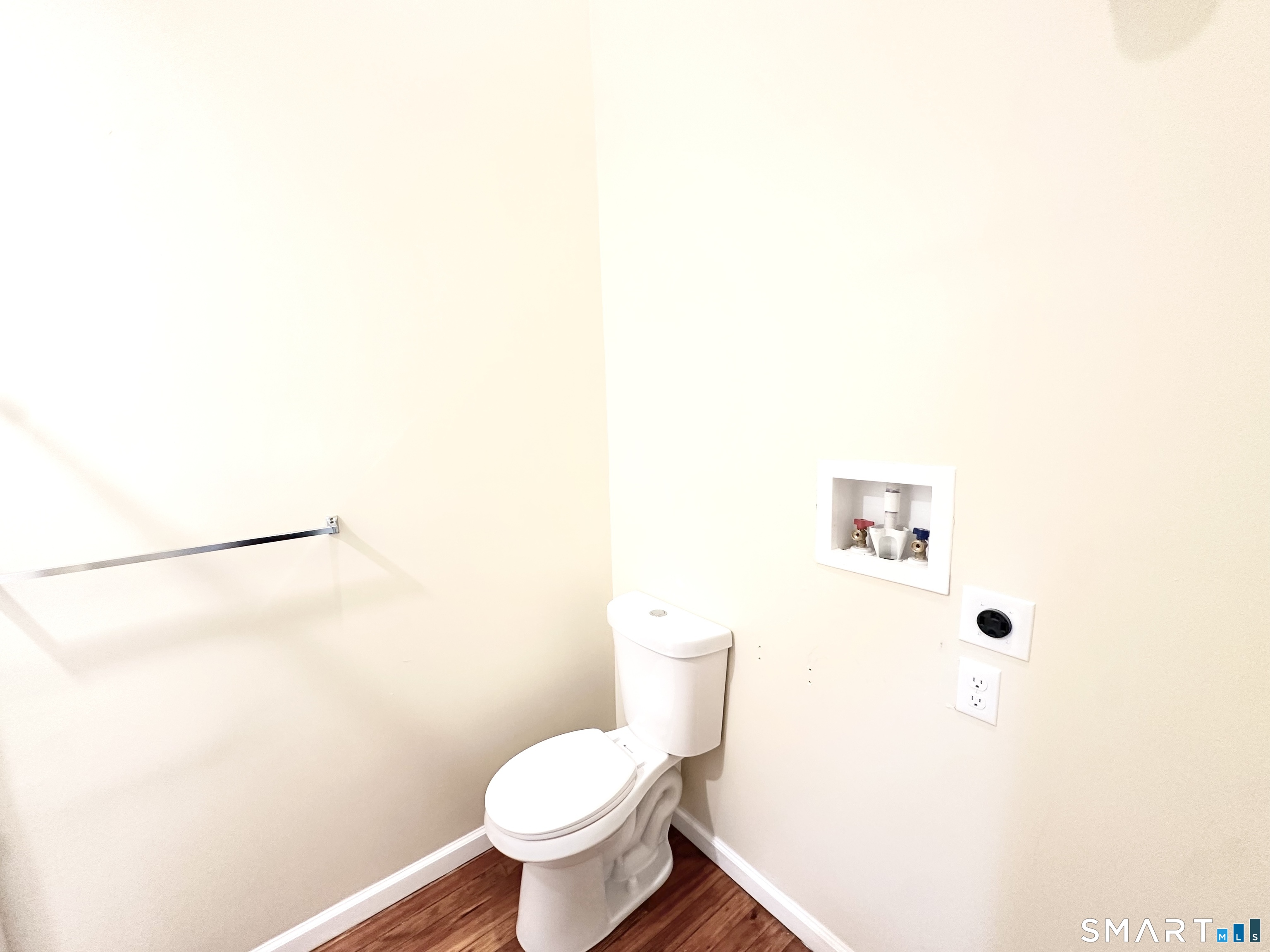 105 Bank Street Waterbury CT 06702