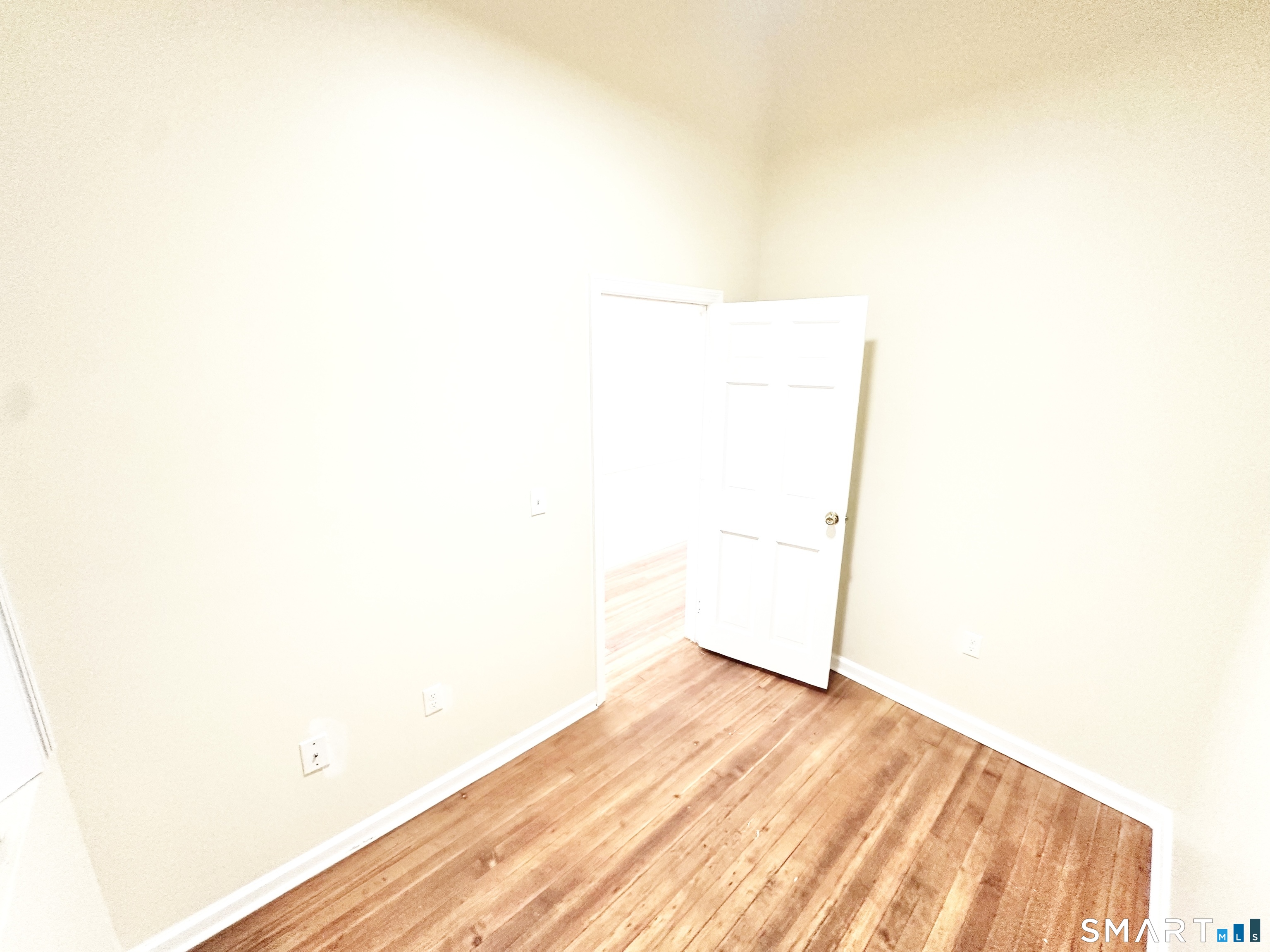 105 Bank Street Waterbury CT 06702