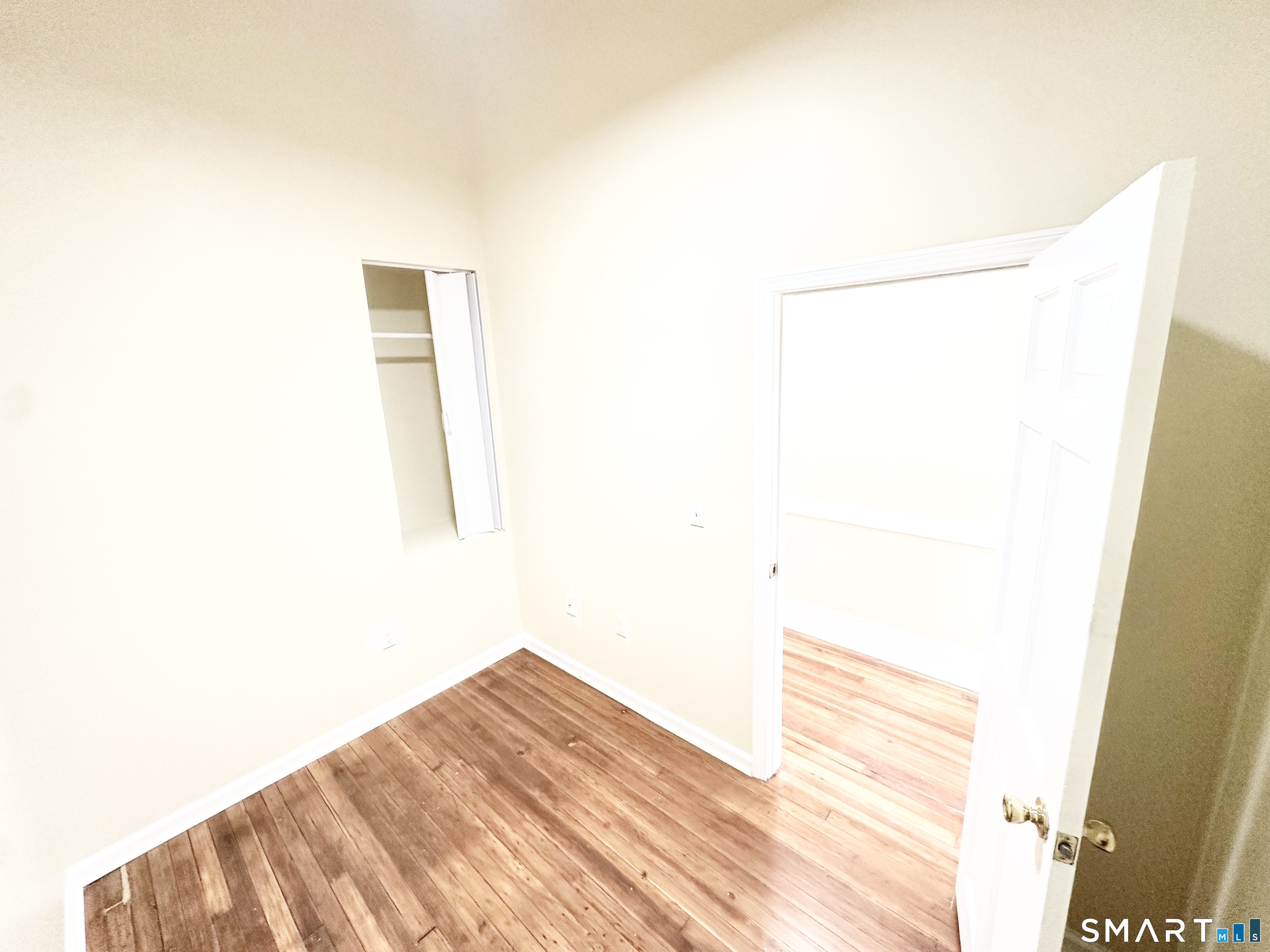105 Bank Street Waterbury CT 06702