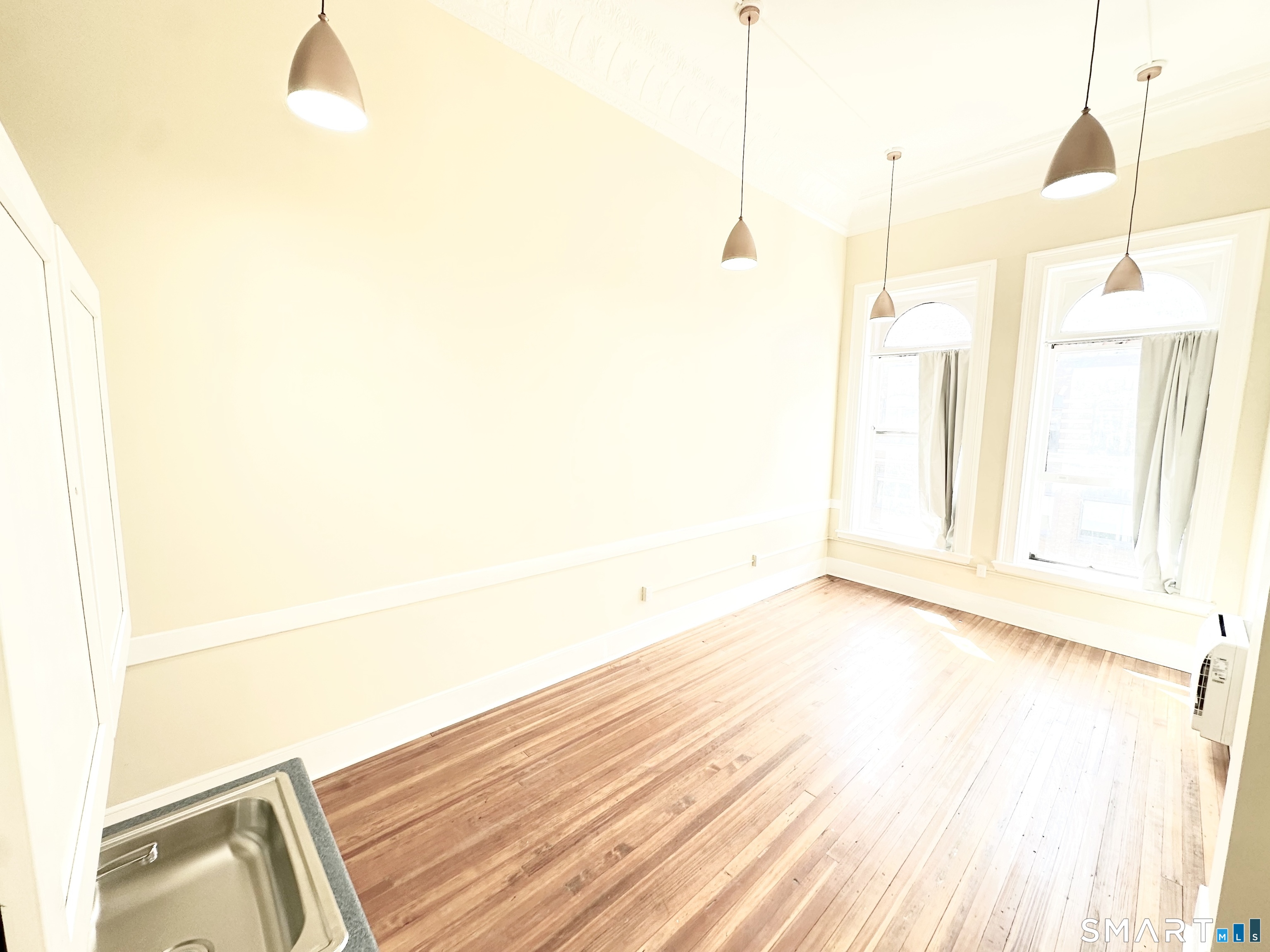105 Bank Street Waterbury CT 06702