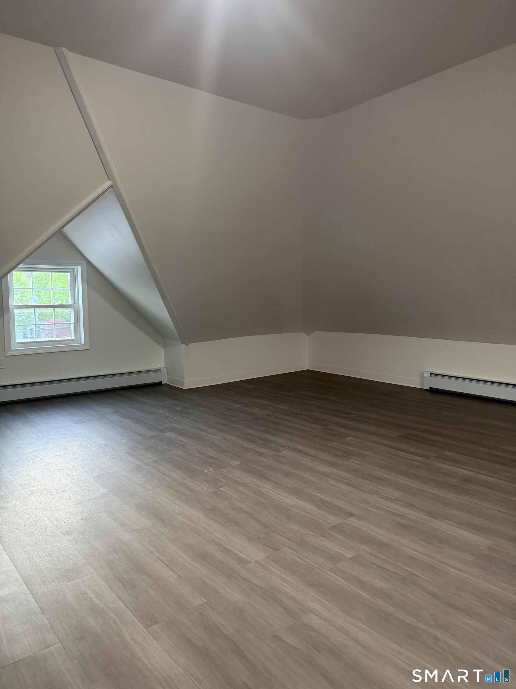 11 Strant Street Manchester CT 06040