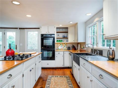 418 Goshen Road Litchfield CT 06759